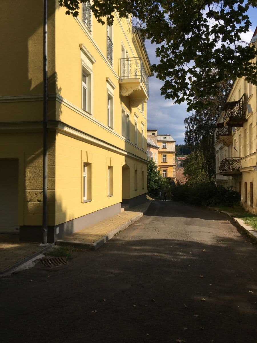 Pronájem bytu 20 m², Lesní, Mariánské Lázně, Karlovarský kraj Pronájem bytu 20 m², Lesní, Mariánské Lázně, Karlovarský kraj