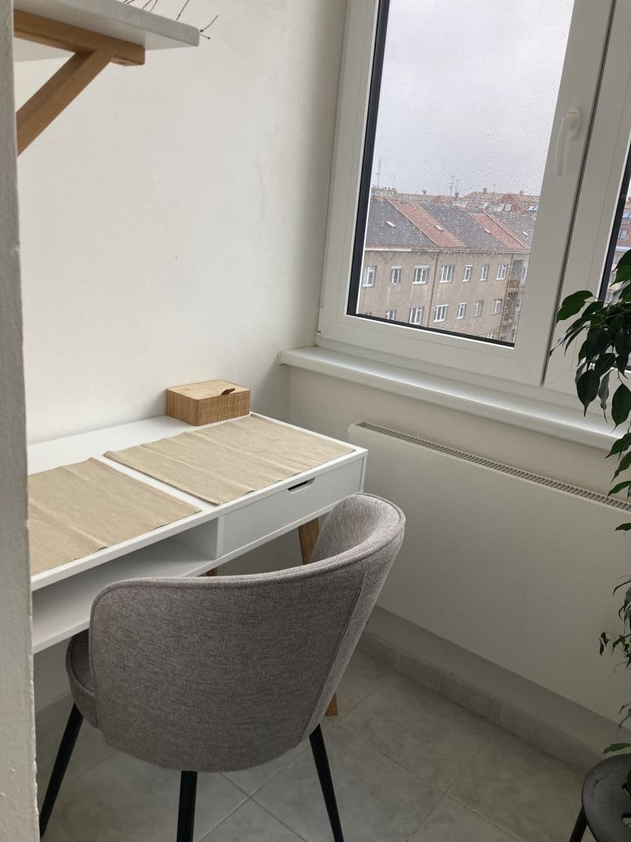 Pronájem bytu 50 m², Hartigova, Praha, Praha Pronájem bytu 50 m², Hartigova, Praha, Praha