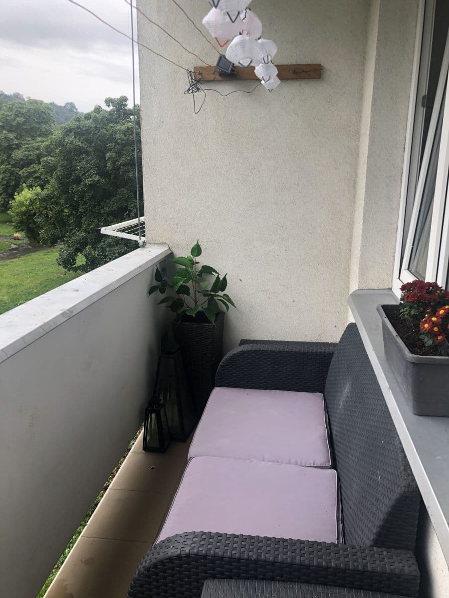 Pronájem bytu 70 m², Molákova, Praha, Praha Pronájem bytu 70 m², Molákova, Praha, Praha