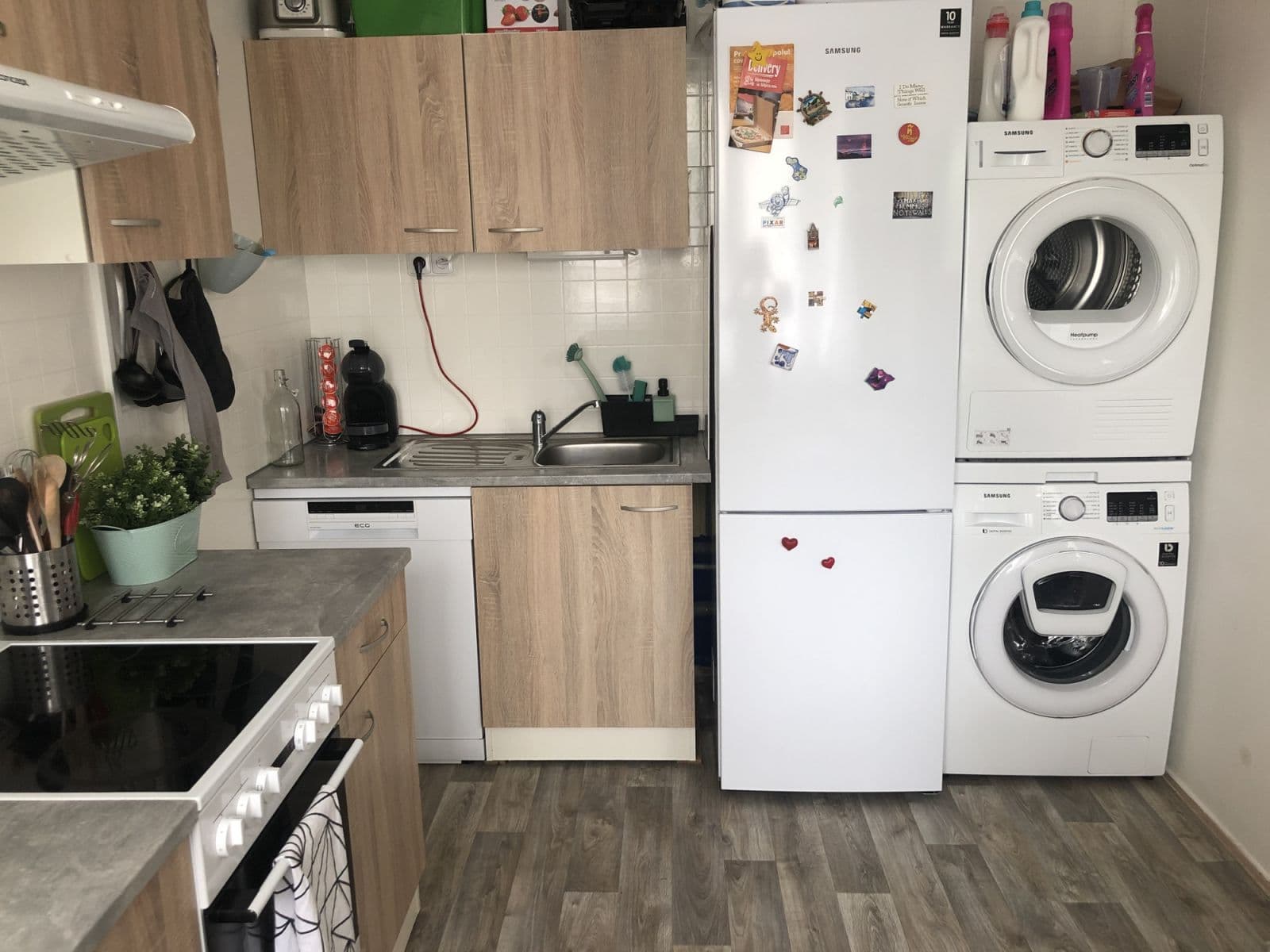 Pronájem bytu 70 m², Molákova, Praha, Praha Pronájem bytu 70 m², Molákova, Praha, Praha