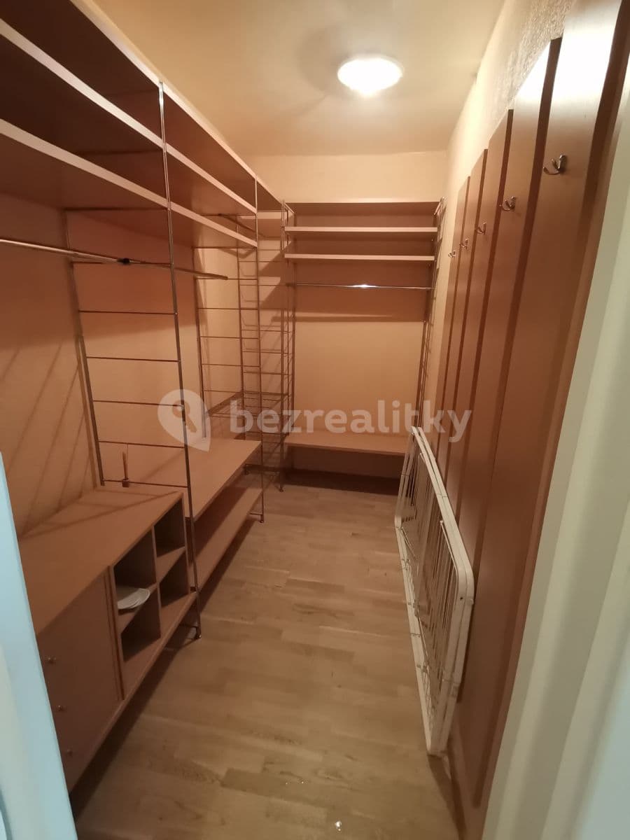 Pronájem bytu 2+kk 45 m², Bouřilova, Praha, Praha Pronájem bytu 2+kk 45 m², Bouřilova, Praha, Praha