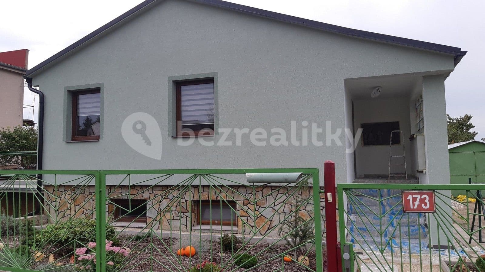 Pronájem domu 66 m², pozemek 620 m², Suchdol, Středočeský kraj Pronájem domu 66 m², pozemek 620 m², Suchdol, Středočeský kraj