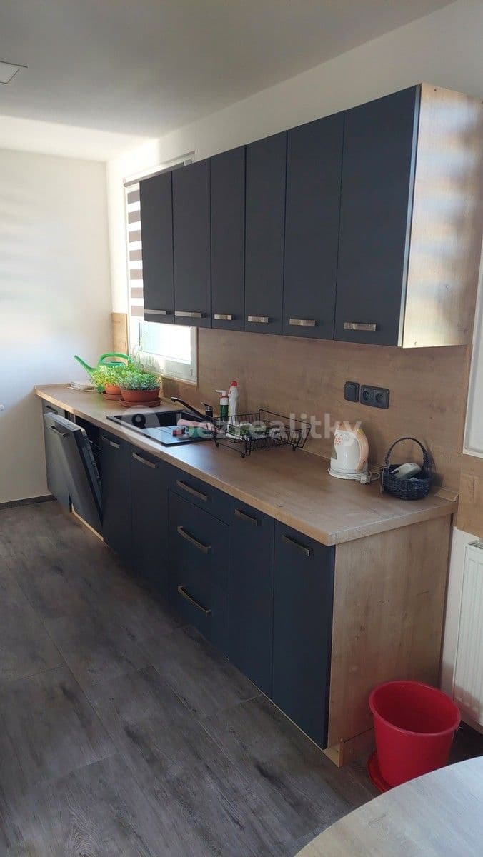 Pronájem domu 66 m², pozemek 620 m², Suchdol, Středočeský kraj Pronájem domu 66 m², pozemek 620 m², Suchdol, Středočeský kraj