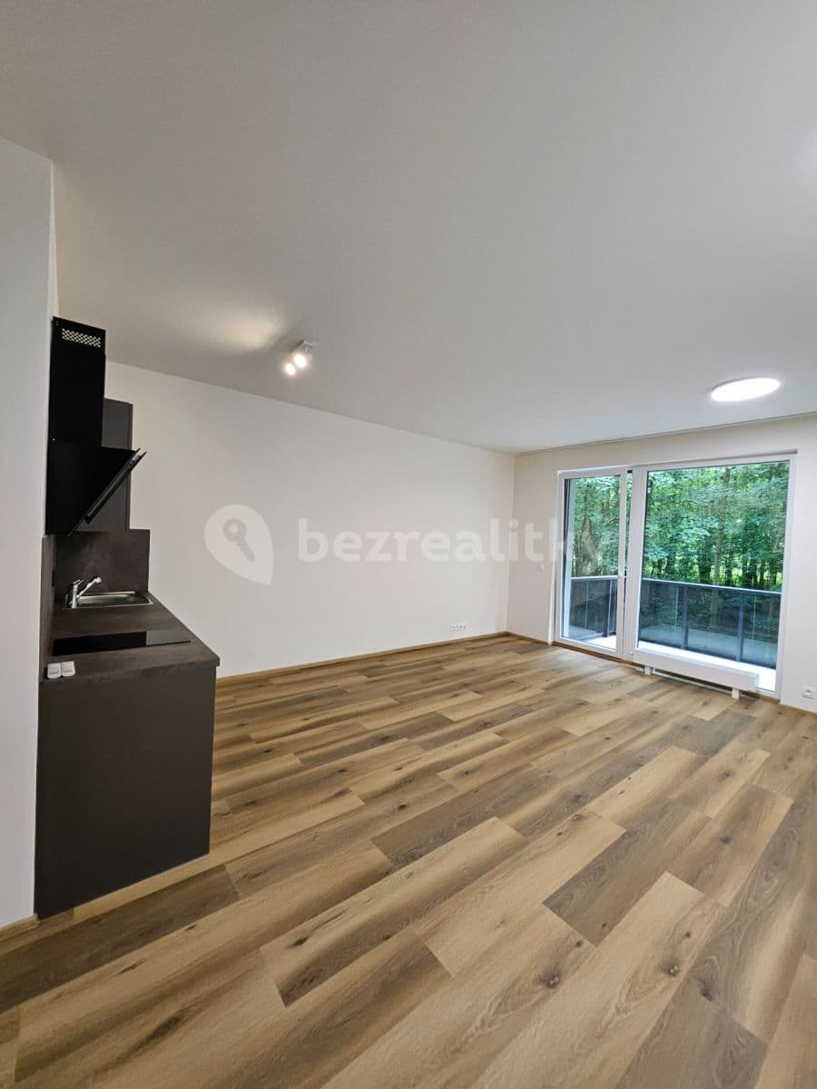 Pronájem bytu 1+kk 37 m², K Jezeru, Praha, Praha Pronájem bytu 1+kk 37 m², K Jezeru, Praha, Praha