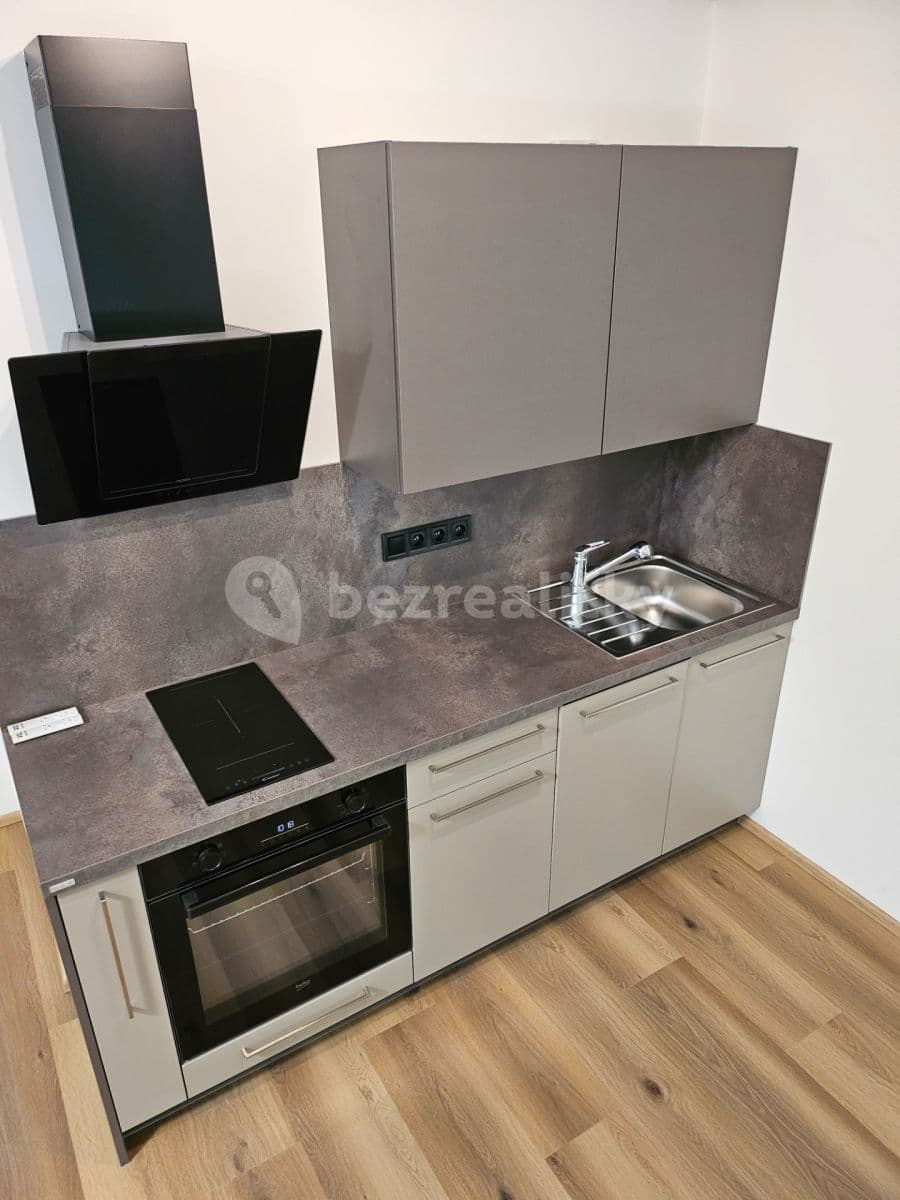 Pronájem bytu 1+kk 37 m², K Jezeru, Praha, Praha Pronájem bytu 1+kk 37 m², K Jezeru, Praha, Praha