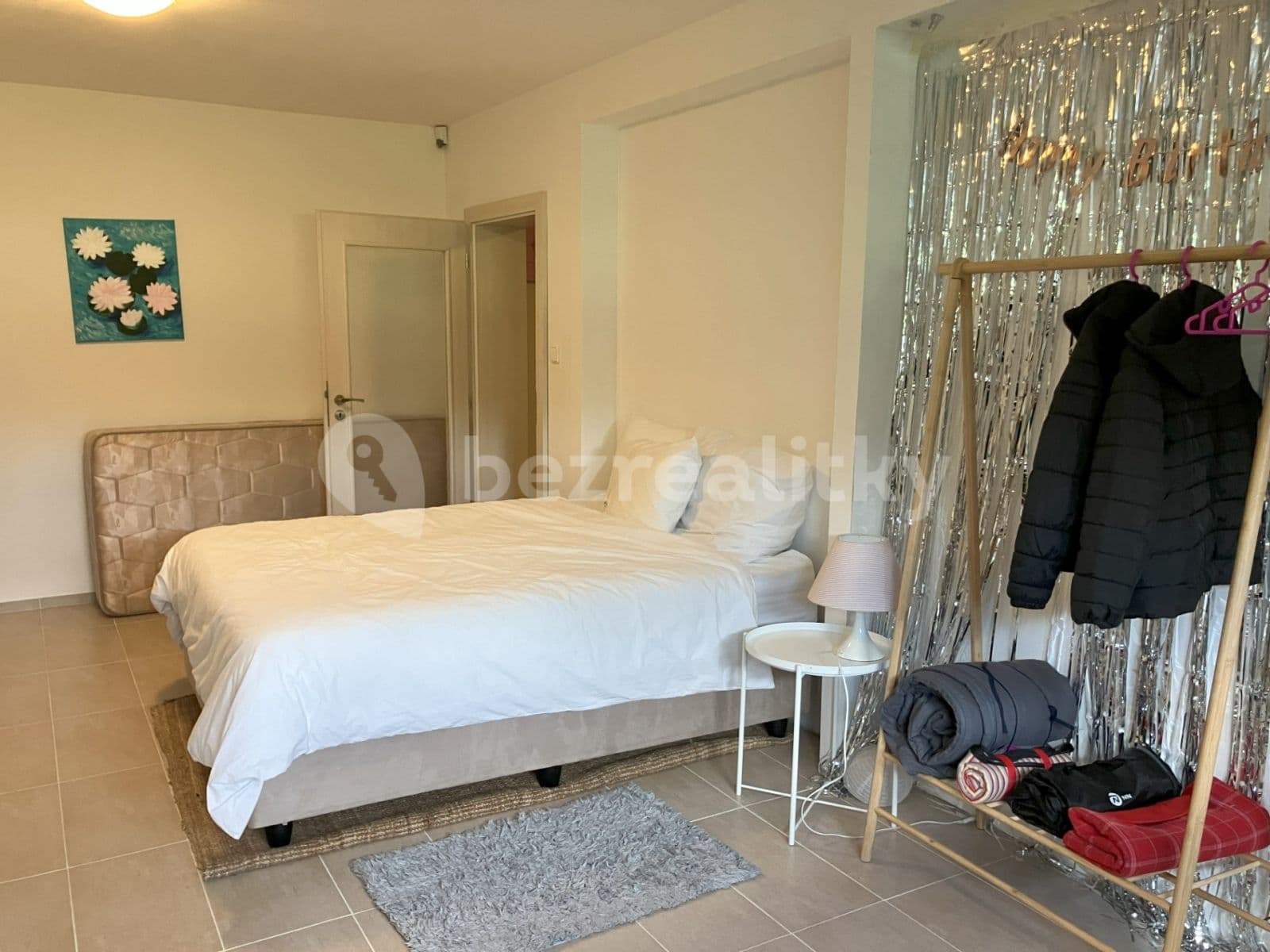 Pronájem domu 286 m², pozemek 447 m², Habrová, Horoměřice, Středočeský kraj Pronájem domu 286 m², pozemek 447 m², Habrová, Horoměřice, Středočeský kraj
