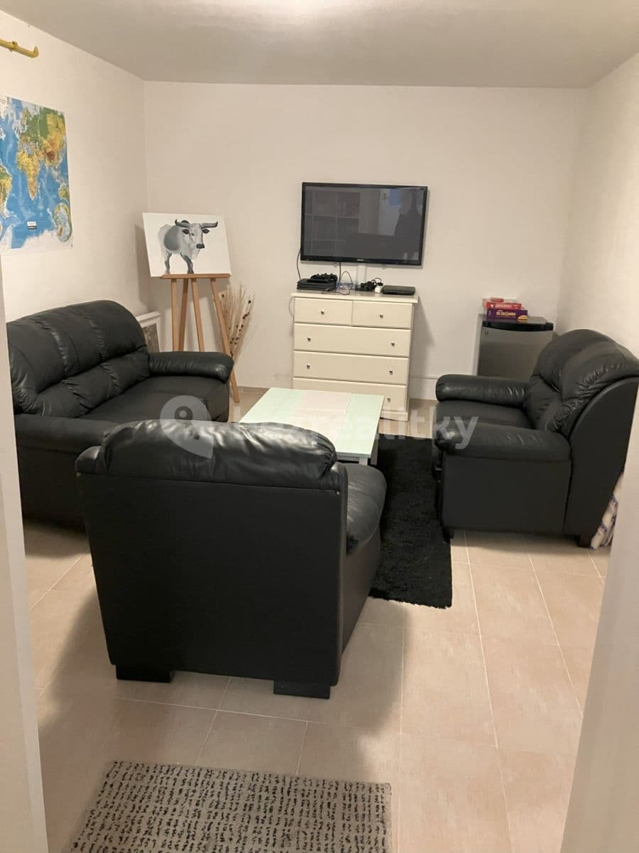 Pronájem domu 286 m², pozemek 447 m², Habrová, Horoměřice, Středočeský kraj Pronájem domu 286 m², pozemek 447 m², Habrová, Horoměřice, Středočeský kraj