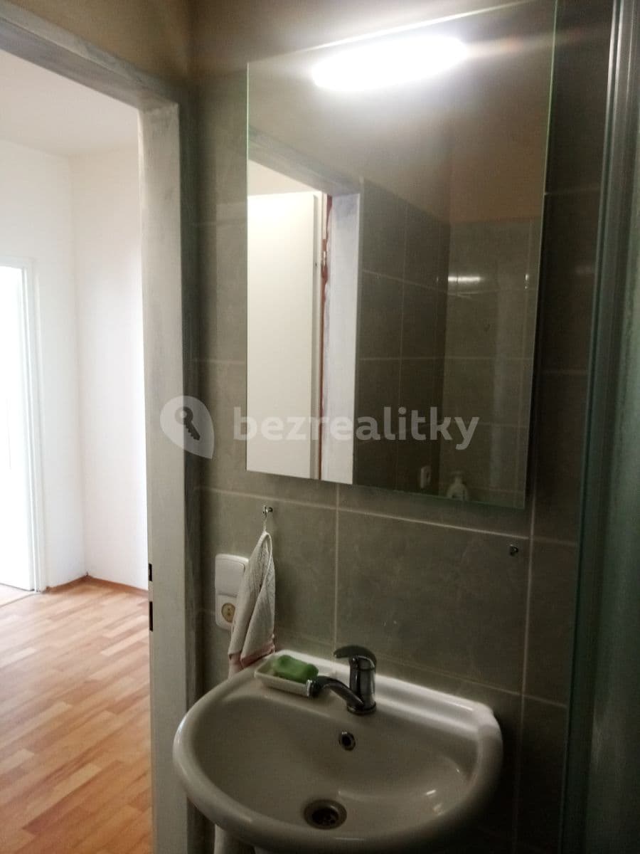 Pronájem bytu 4+1 74 m², Jizerská, Semily, Liberecký kraj Pronájem bytu 4+1 74 m², Jizerská, Semily, Liberecký kraj