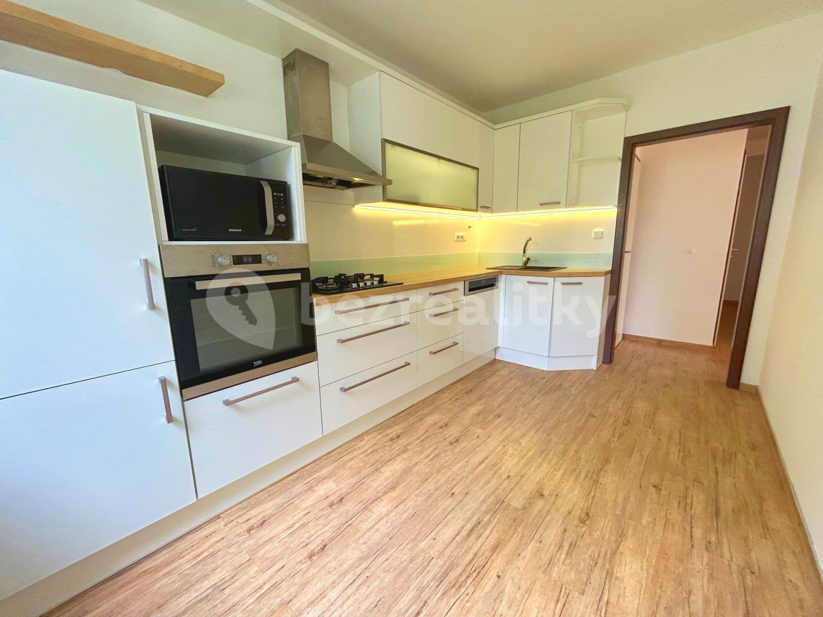 Pronájem bytu 2+1 59 m², Slatinka, Brno, Jihomoravský kraj Pronájem bytu 2+1 59 m², Slatinka, Brno, Jihomoravský kraj