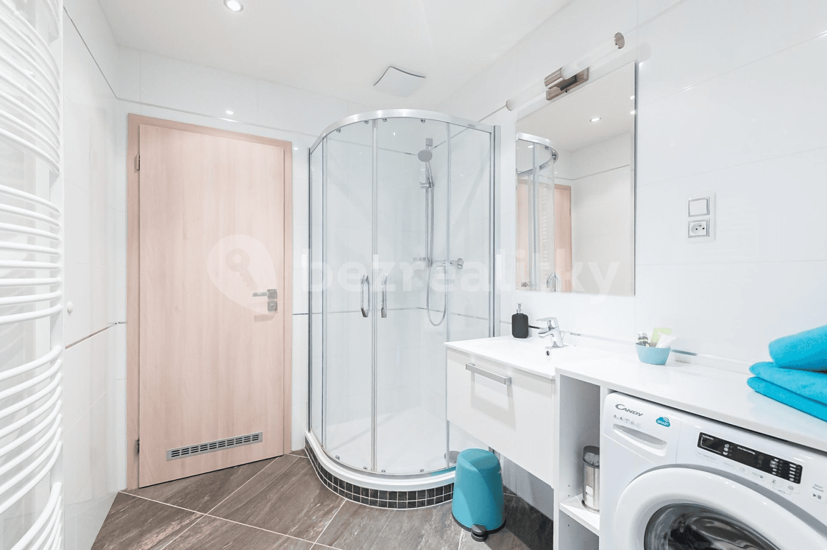 Pronájem bytu 1+kk 39 m², Patočkova, Praha, Praha Pronájem bytu 1+kk 39 m², Patočkova, Praha, Praha