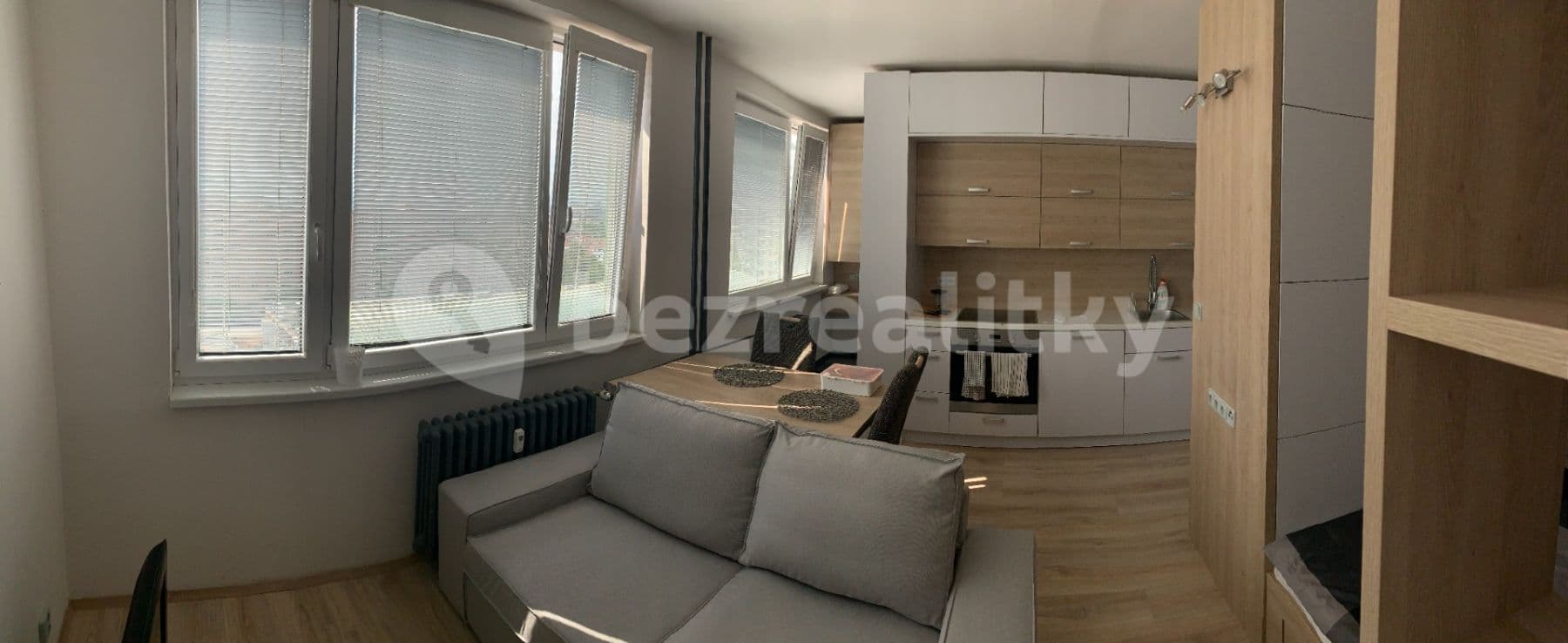 Pronájem bytu Garsoniéra 32 m², Topolová, Praha, Praha Pronájem bytu Garsoniéra 32 m², Topolová, Praha, Praha