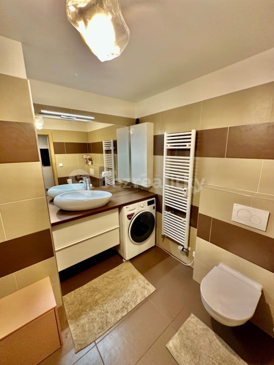 Pronájem bytu 2+kk 48 m², U Křížku, Praha, Praha Pronájem bytu 2+kk 48 m², U Křížku, Praha, Praha