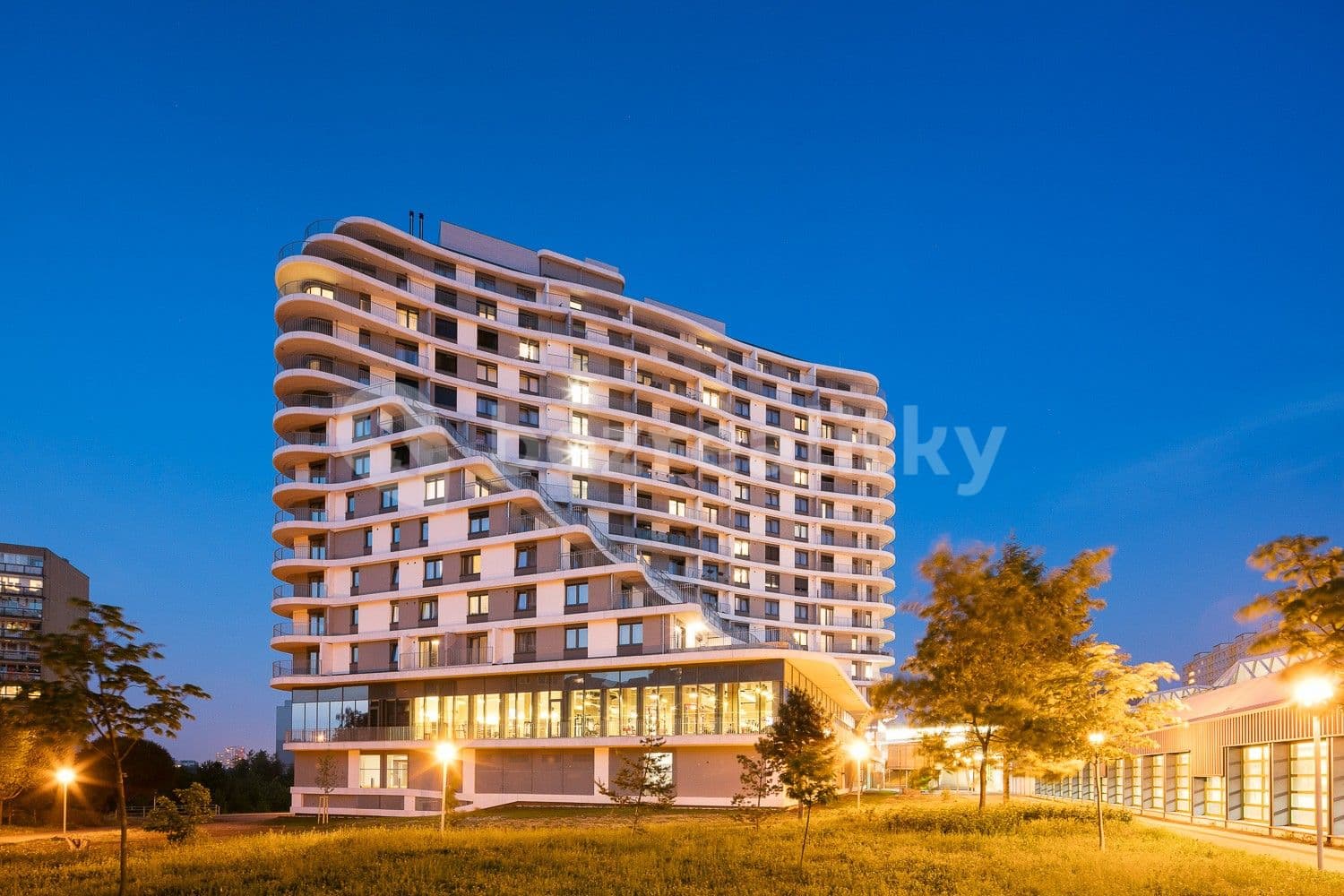 Pronájem bytu 1+kk 29 m², Mukařovského, Praha, Praha Pronájem bytu 1+kk 29 m², Mukařovského, Praha, Praha