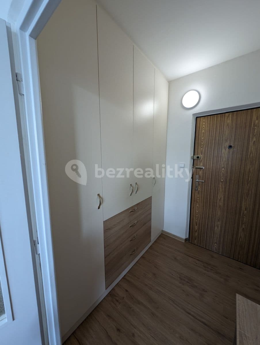 Pronájem bytu Garsoniéra 35 m², Mařatkova, Praha, Praha Pronájem bytu Garsoniéra 35 m², Mařatkova, Praha, Praha