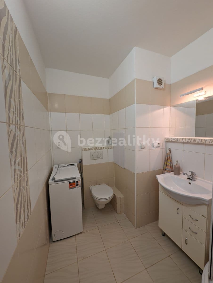 Pronájem bytu Garsoniéra 35 m², Mařatkova, Praha, Praha Pronájem bytu Garsoniéra 35 m², Mařatkova, Praha, Praha