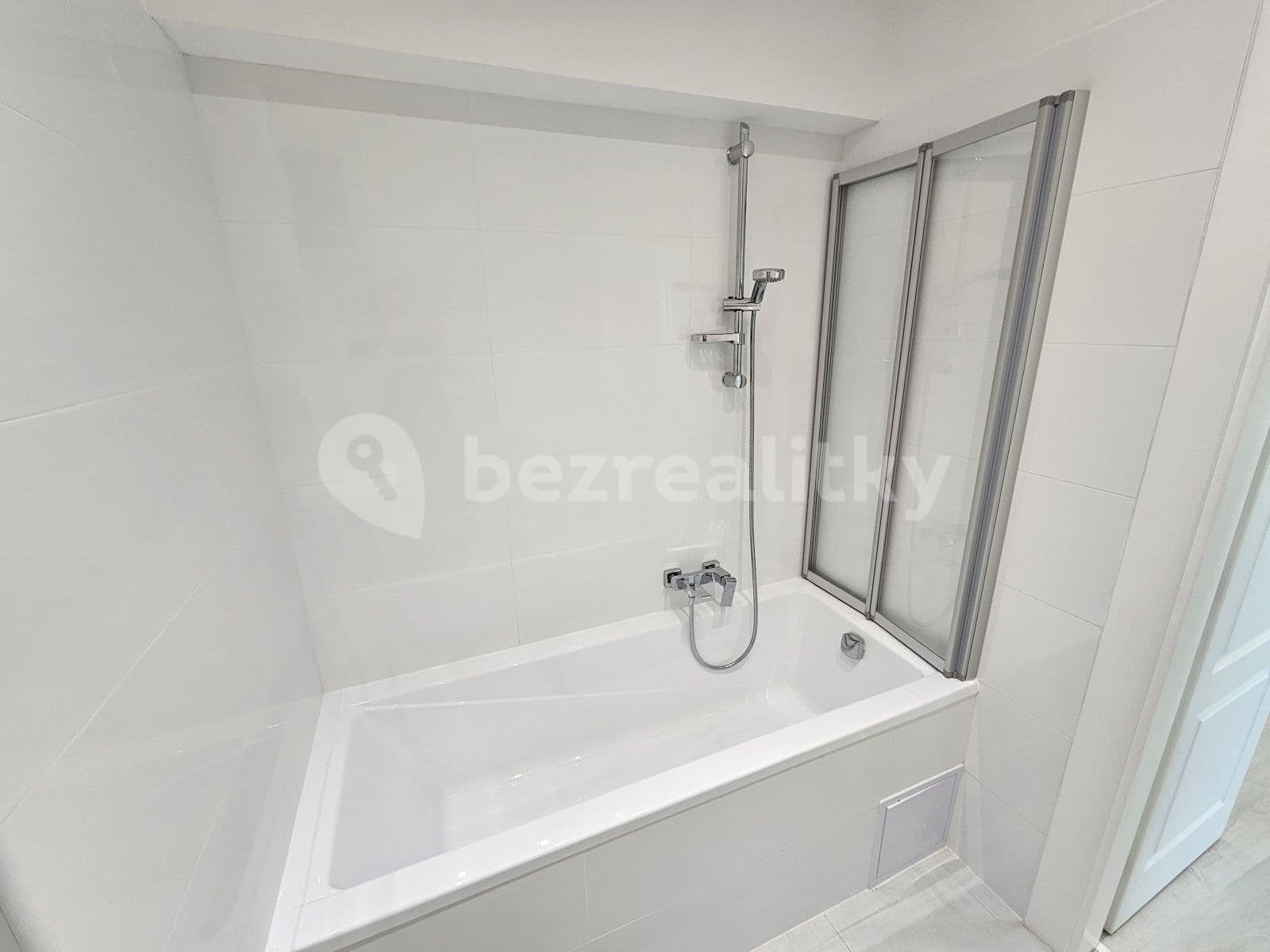 Pronájem bytu 2+1 70 m², Viniční, Brno, Jihomoravský kraj Pronájem bytu 2+1 70 m², Viniční, Brno, Jihomoravský kraj