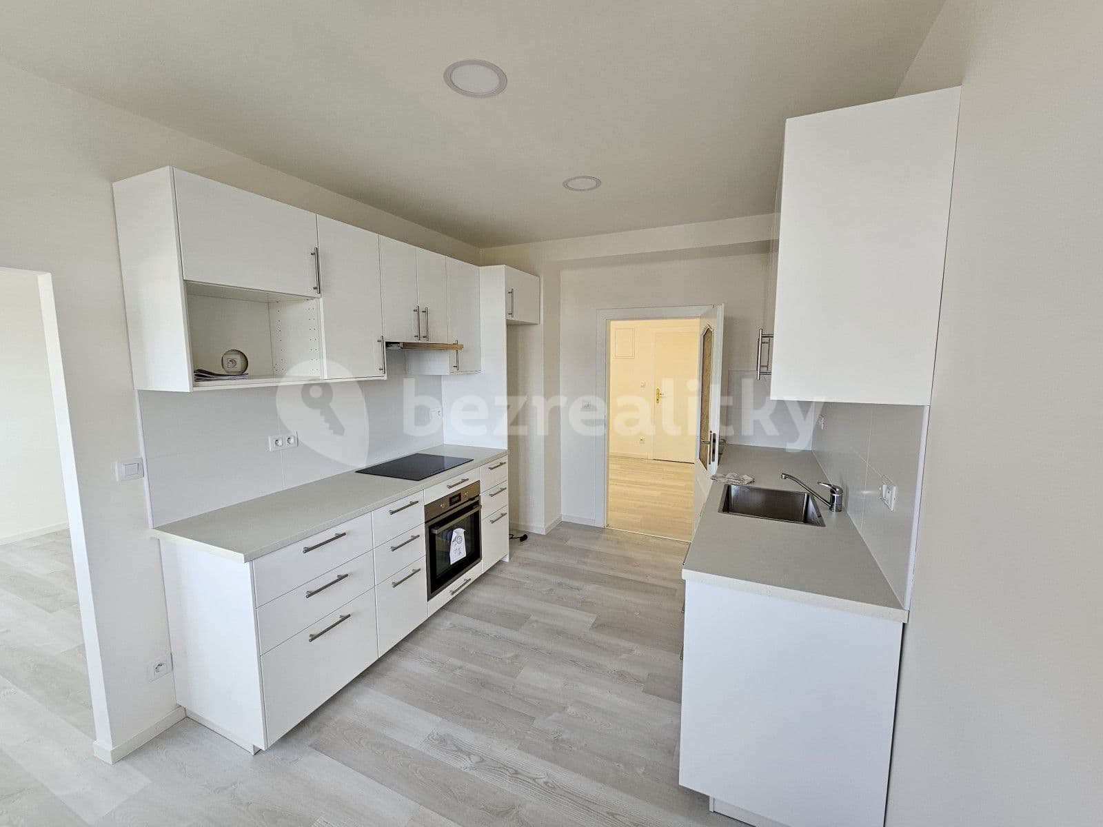 Pronájem bytu 2+1 70 m², Viniční, Brno, Jihomoravský kraj Pronájem bytu 2+1 70 m², Viniční, Brno, Jihomoravský kraj