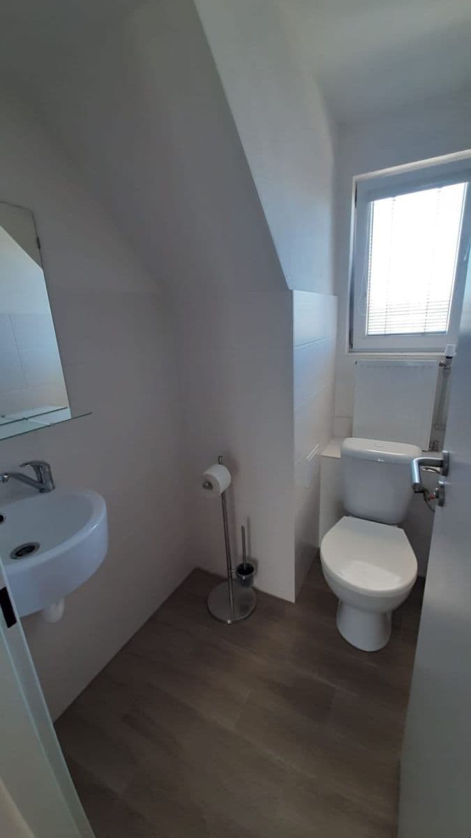 Pronájem bytu 3+kk 82 m², U Stojanu, Praha, Praha Pronájem bytu 3+kk 82 m², U Stojanu, Praha, Praha