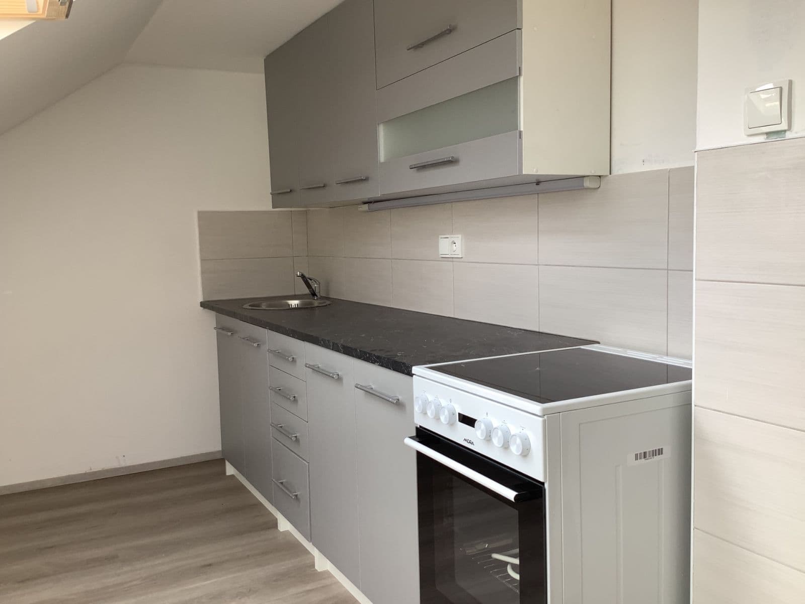 Pronájem bytu 1+1 46 m², Deblín, Jihomoravský kraj Pronájem bytu 1+1 46 m², Deblín, Jihomoravský kraj