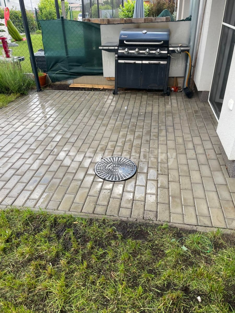 Pronájem domu 97 m², pozemek 130 m², Tři Vršky, Králův Dvůr, Středočeský kraj Pronájem domu 97 m², pozemek 130 m², Tři Vršky, Králův Dvůr, Středočeský kraj