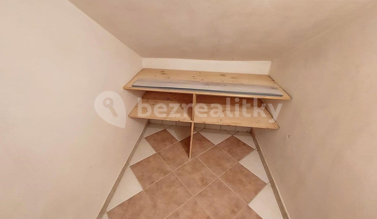 Pronájem bytu 3+1 82 m², Michelská, Praha, Praha Pronájem bytu 3+1 82 m², Michelská, Praha, Praha