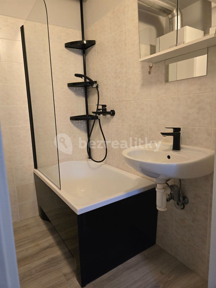 Pronájem bytu 3+1 82 m², Michelská, Praha, Praha Pronájem bytu 3+1 82 m², Michelská, Praha, Praha