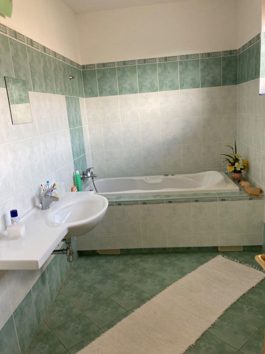 Prodej domu 200 m², pozemek 149 m², Kvetinová, Banská Bystrica, Banskobystrický kraj Prodej domu 200 m², pozemek 149 m², Kvetinová, Banská Bystrica, Banskobystrický kraj