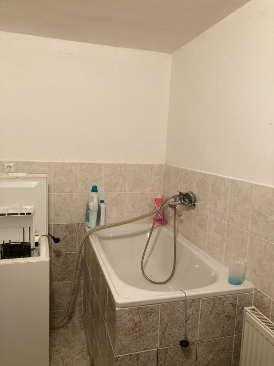 Prodej domu 200 m², pozemek 149 m², Kvetinová, Banská Bystrica, Banskobystrický kraj Prodej domu 200 m², pozemek 149 m², Kvetinová, Banská Bystrica, Banskobystrický kraj