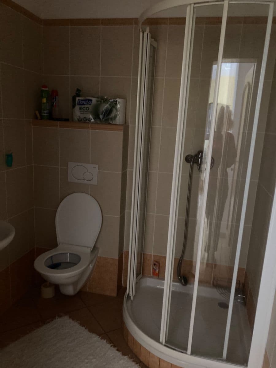 Prodej domu 200 m², pozemek 149 m², Kvetinová, Banská Bystrica, Banskobystrický kraj Prodej domu 200 m², pozemek 149 m², Kvetinová, Banská Bystrica, Banskobystrický kraj