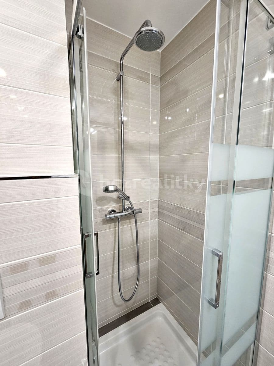 Pronájem bytu Garsoniéra 28 m², Heřmanova, Praha, Praha Pronájem bytu Garsoniéra 28 m², Heřmanova, Praha, Praha