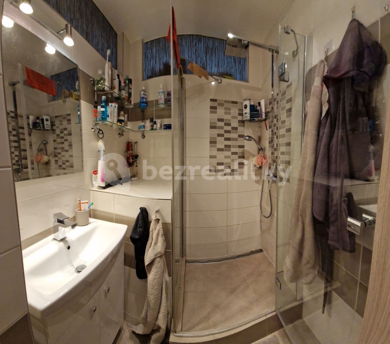 Pronájem bytu 2+1 55 m², Plaňanská, Praha, Praha Pronájem bytu 2+1 55 m², Plaňanská, Praha, Praha