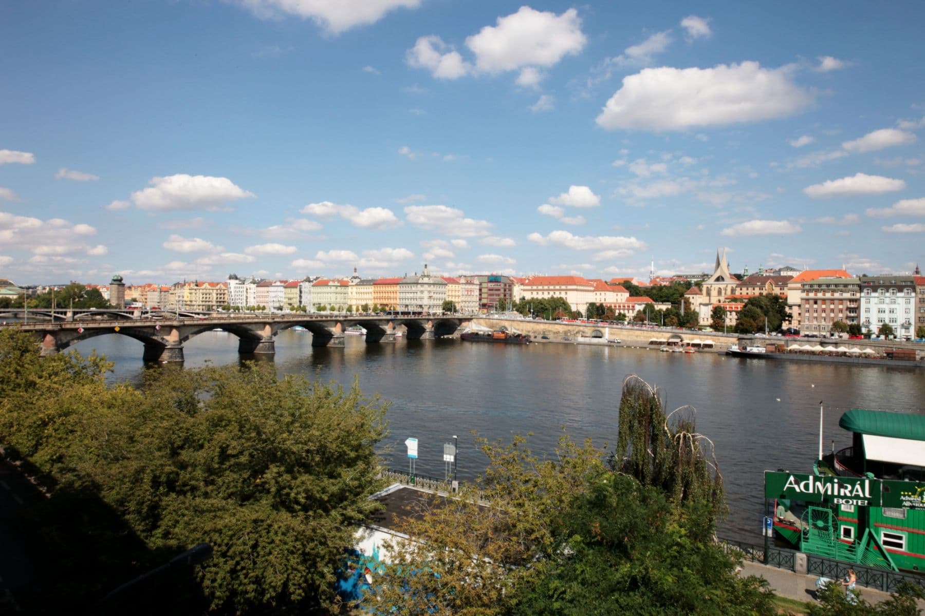 Pronájem bytu 80 m², Hořejší nábřeží, Praha, Praha Pronájem bytu 80 m², Hořejší nábřeží, Praha, Praha
