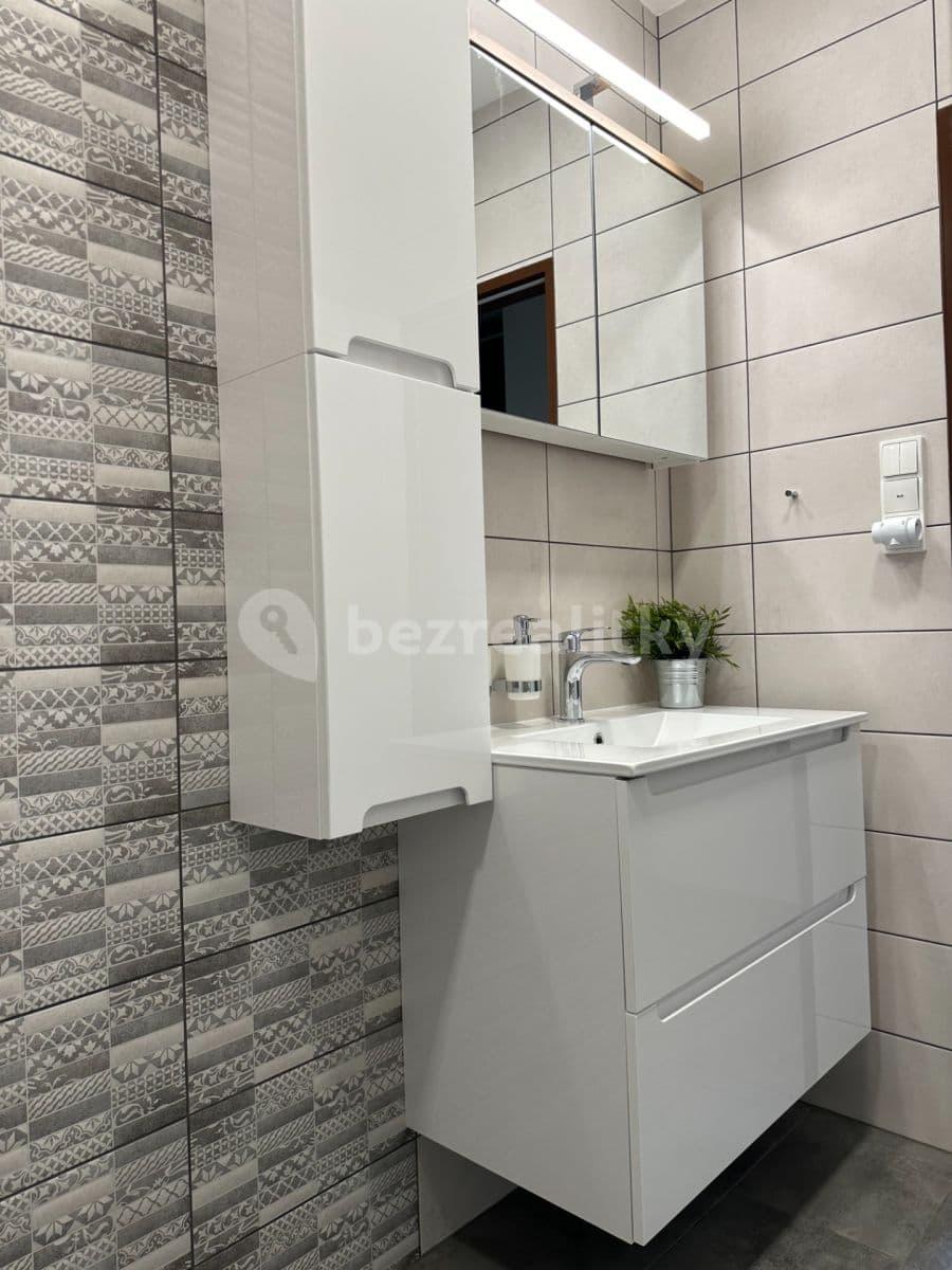 Pronájem bytu 3+kk 73 m², Zárybská, Praha, Praha Pronájem bytu 3+kk 73 m², Zárybská, Praha, Praha