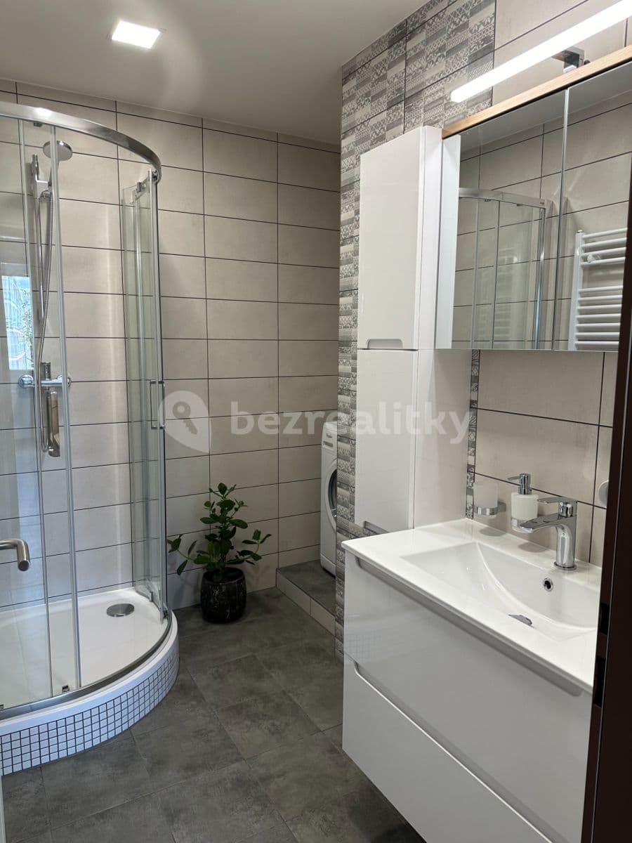 Pronájem bytu 3+kk 73 m², Zárybská, Praha, Praha Pronájem bytu 3+kk 73 m², Zárybská, Praha, Praha