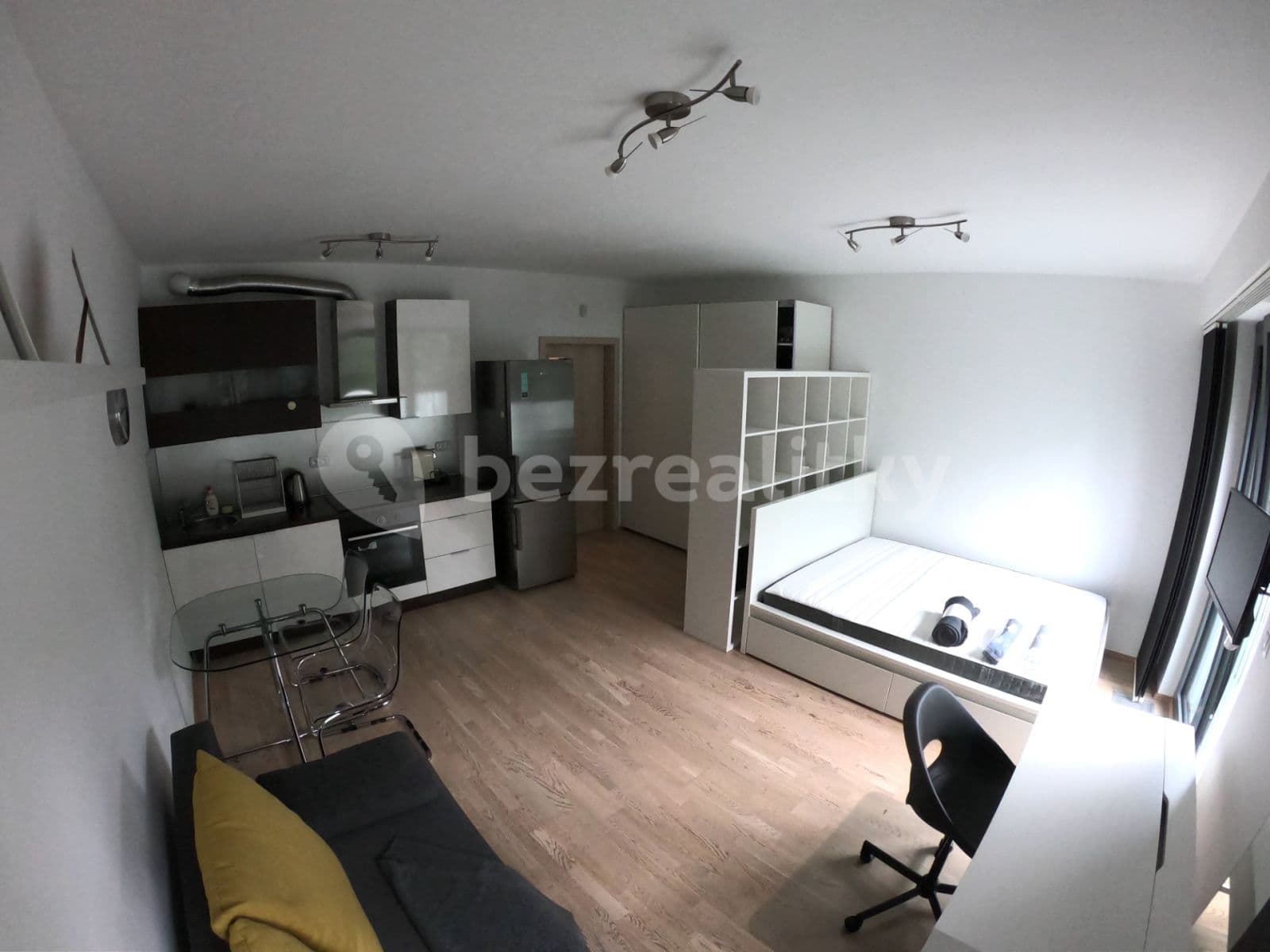 Pronájem bytu 1+kk 37 m², Olšanská, Praha, Praha Pronájem bytu 1+kk 37 m², Olšanská, Praha, Praha