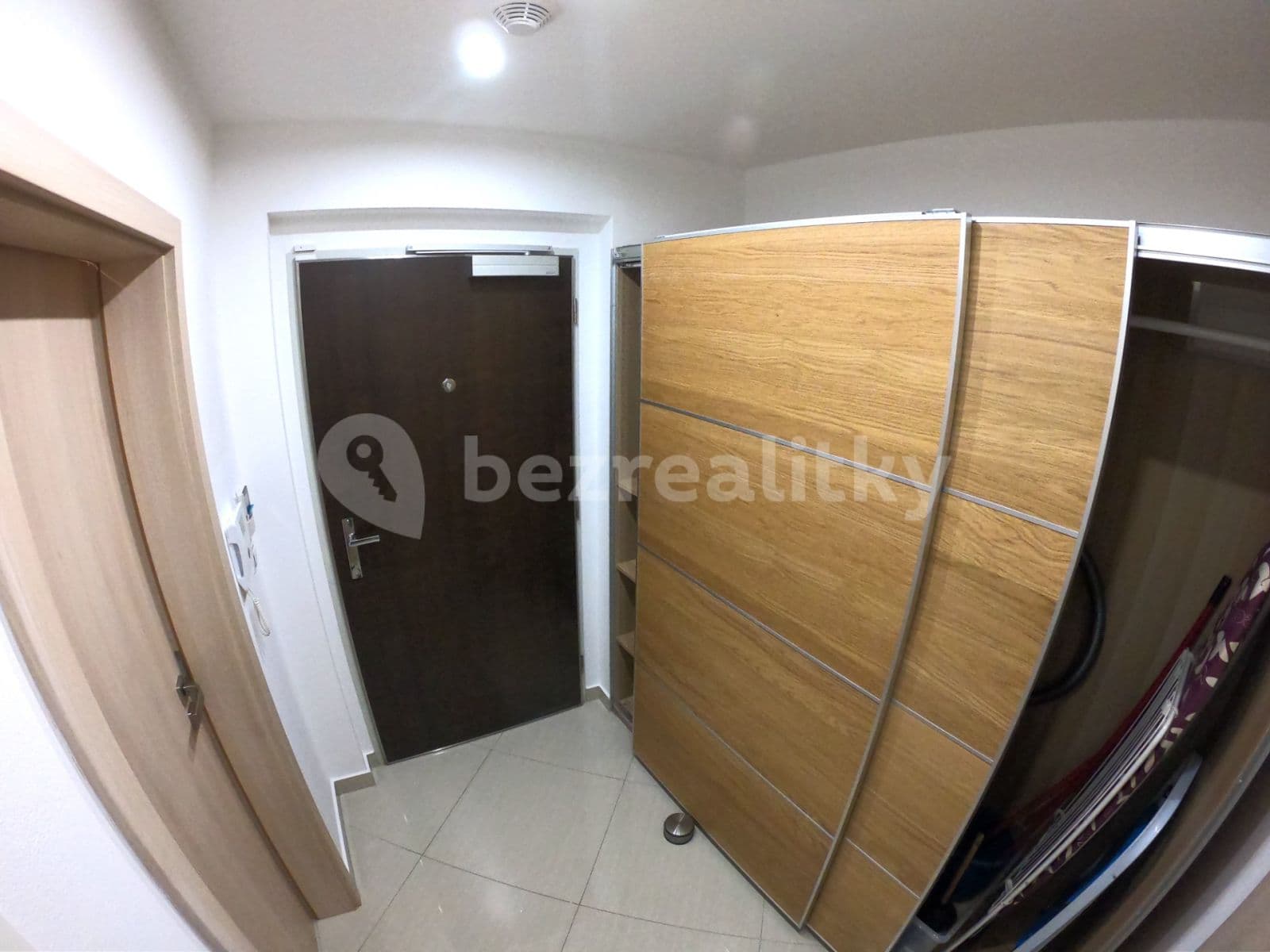 Pronájem bytu 1+kk 37 m², Olšanská, Praha, Praha Pronájem bytu 1+kk 37 m², Olšanská, Praha, Praha