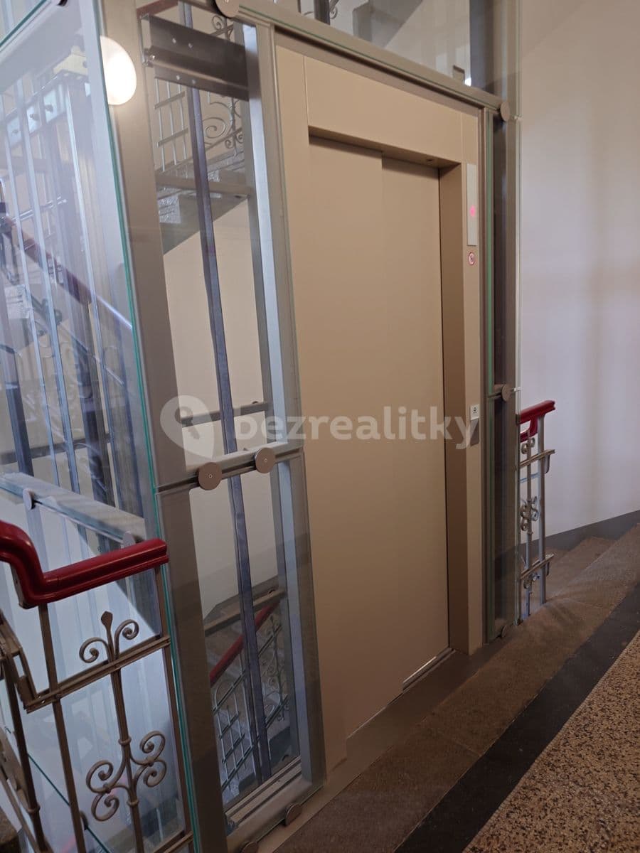 Pronájem bytu Garsoniéra 28 m², Erbenova, Praha, Praha Pronájem bytu Garsoniéra 28 m², Erbenova, Praha, Praha