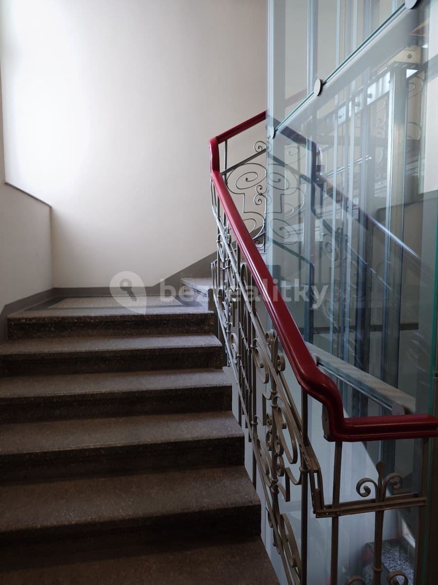Pronájem bytu Garsoniéra 28 m², Erbenova, Praha, Praha Pronájem bytu Garsoniéra 28 m², Erbenova, Praha, Praha