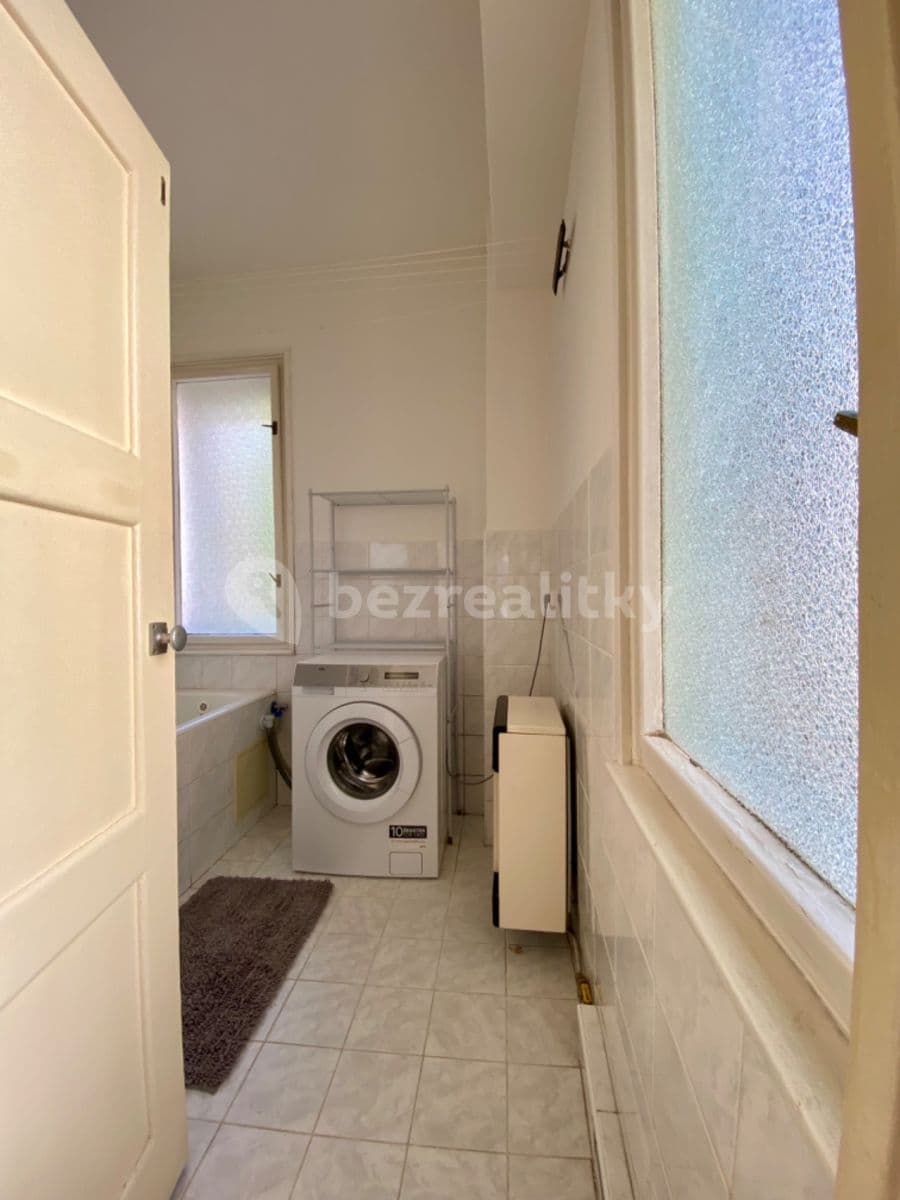Pronájem bytu 1+1 39 m², Viklefova, Praha, Praha Pronájem bytu 1+1 39 m², Viklefova, Praha, Praha
