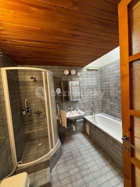 Pronájem bytu 4+kk 95 m², Antonína Slavíka, Brno, Jihomoravský kraj Pronájem bytu 4+kk 95 m², Antonína Slavíka, Brno, Jihomoravský kraj