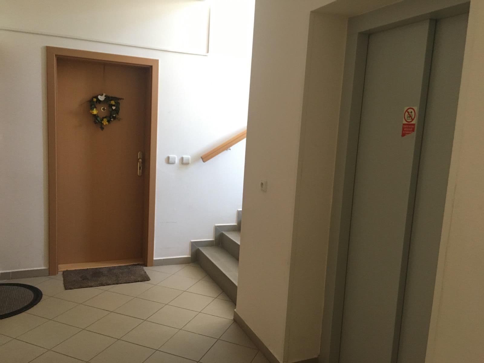 Pronájem bytu 2+kk 57 m², Okrová, Náchod, Královéhradecký kraj Pronájem bytu 2+kk 57 m², Okrová, Náchod, Královéhradecký kraj