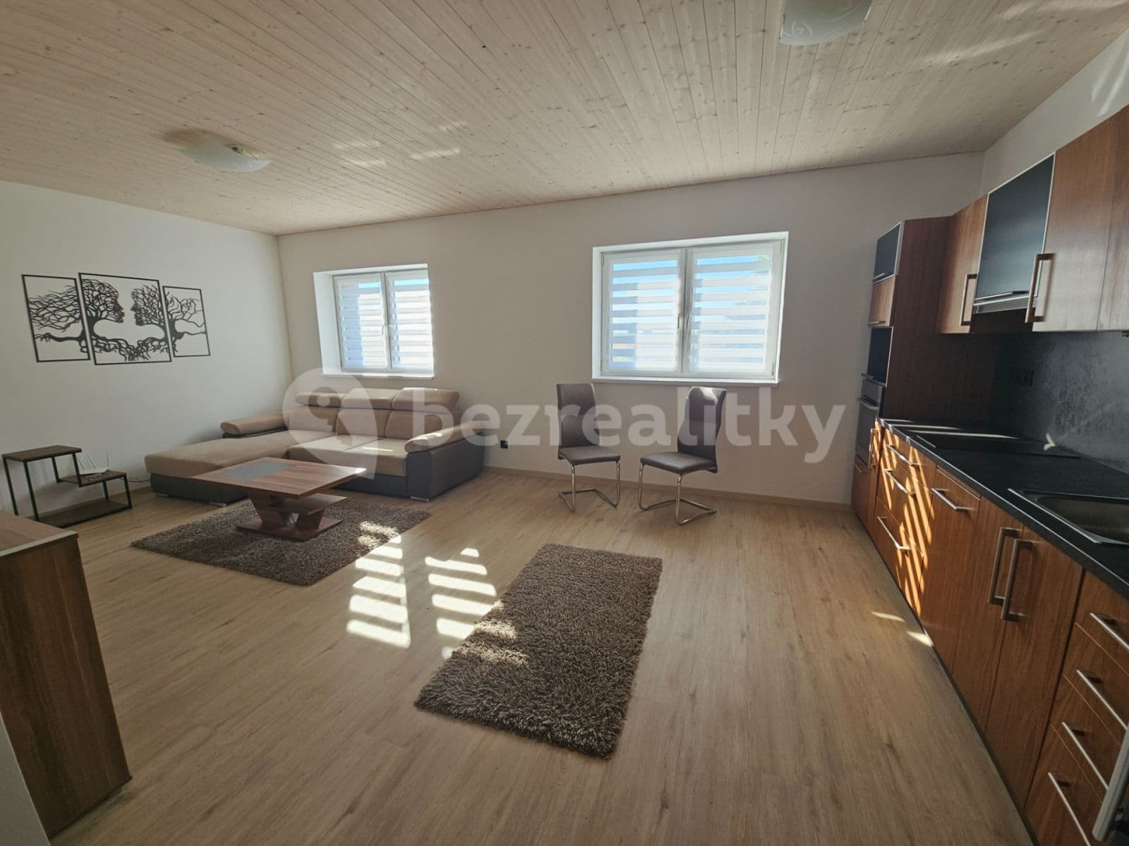 Pronájem bytu 2+kk 55 m², Kolmá, Olomouc, Olomoucký kraj Pronájem bytu 2+kk 55 m², Kolmá, Olomouc, Olomoucký kraj