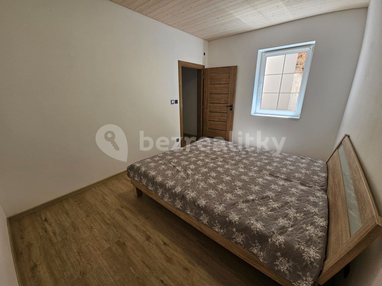 Pronájem bytu 2+kk 55 m², Kolmá, Olomouc, Olomoucký kraj Pronájem bytu 2+kk 55 m², Kolmá, Olomouc, Olomoucký kraj