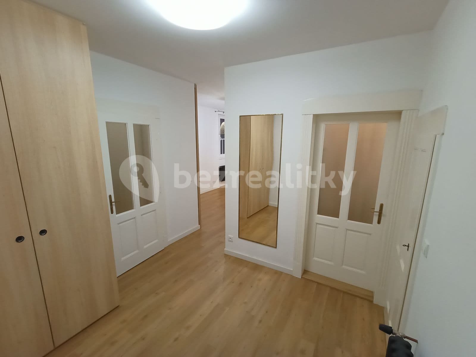 Pronájem bytu 2+kk 50 m², U Nikolajky, Praha, Praha Pronájem bytu 2+kk 50 m², U Nikolajky, Praha, Praha