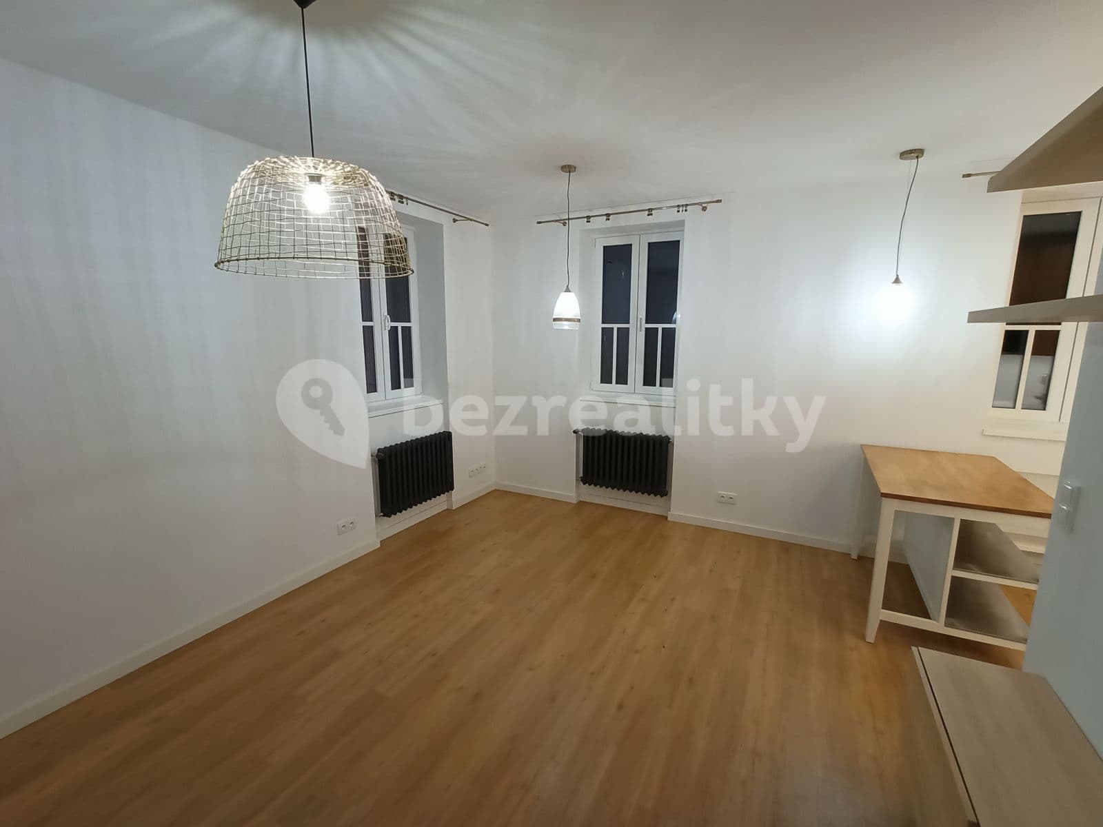 Pronájem bytu 2+kk 50 m², U Nikolajky, Praha, Praha Pronájem bytu 2+kk 50 m², U Nikolajky, Praha, Praha