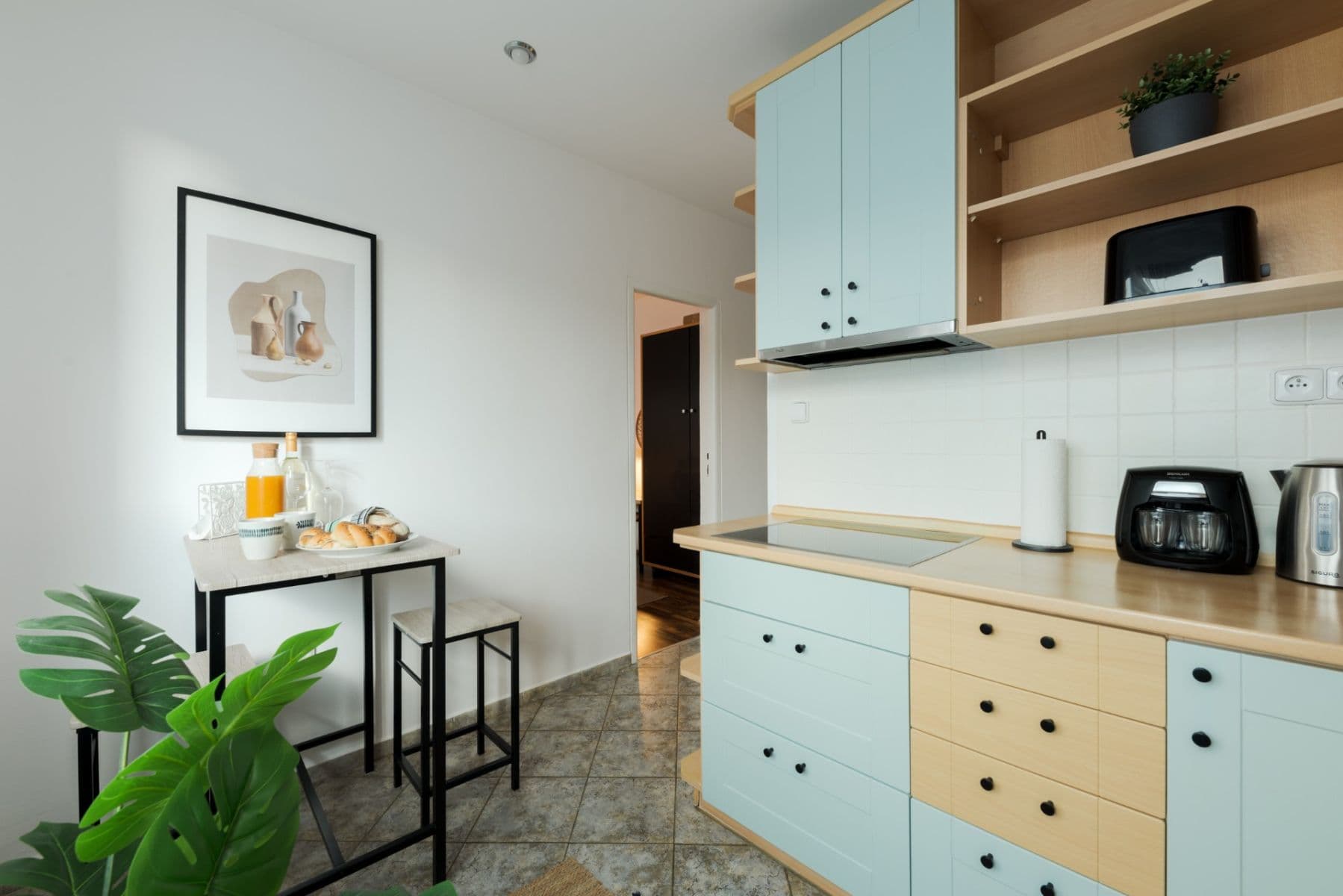 Prodej bytu 2+1 55 m², Chotutická, Praha, Praha Prodej bytu 2+1 55 m², Chotutická, Praha, Praha