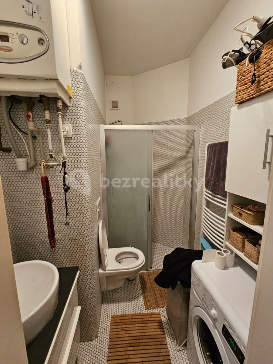 Pronájem bytu 1+kk 37 m², Peckova, Praha, Praha Pronájem bytu 1+kk 37 m², Peckova, Praha, Praha