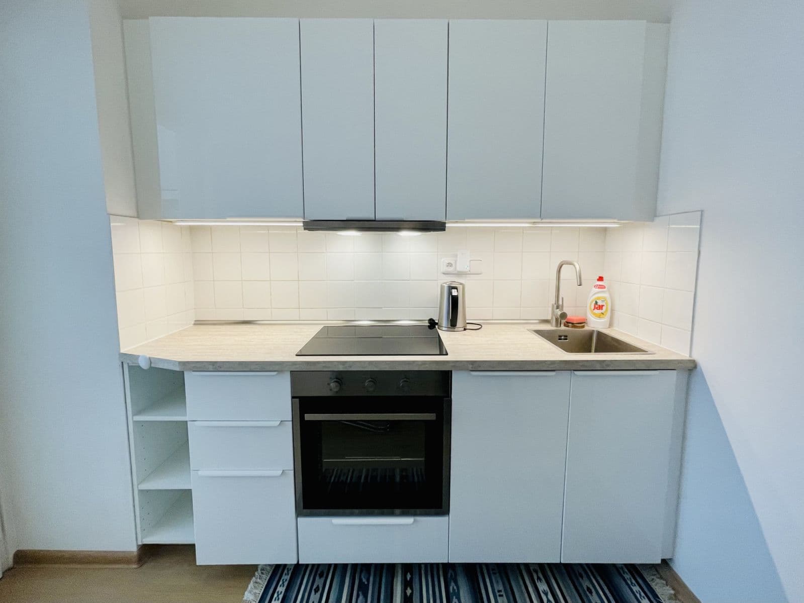 Pronájem bytu 38 m², Šaldova, Praha, Praha Pronájem bytu 38 m², Šaldova, Praha, Praha