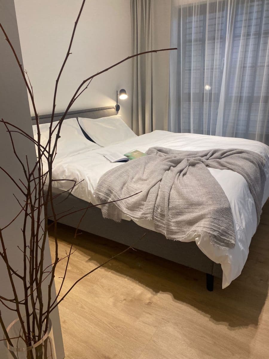Pronájem bytu 2+kk 54 m², U Lihovaru, Praha, Praha Pronájem bytu 2+kk 54 m², U Lihovaru, Praha, Praha