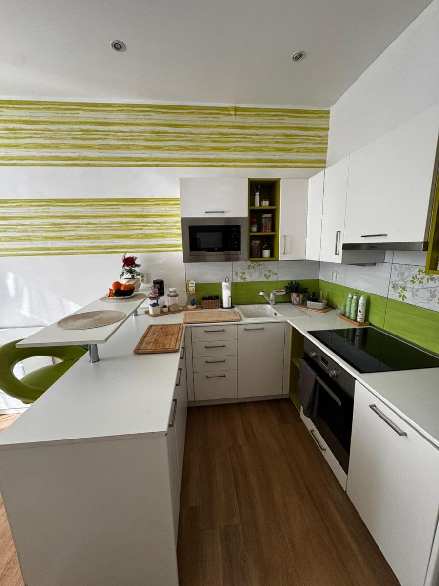 Pronájem bytu 2+kk 45 m², Zelenky-Hajského, Praha, Praha Pronájem bytu 2+kk 45 m², Zelenky-Hajského, Praha, Praha